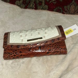 Brahmin wallet
